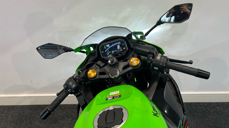 Kawasaki Ninja Zx 4 ZX400SRFNN (24MY)